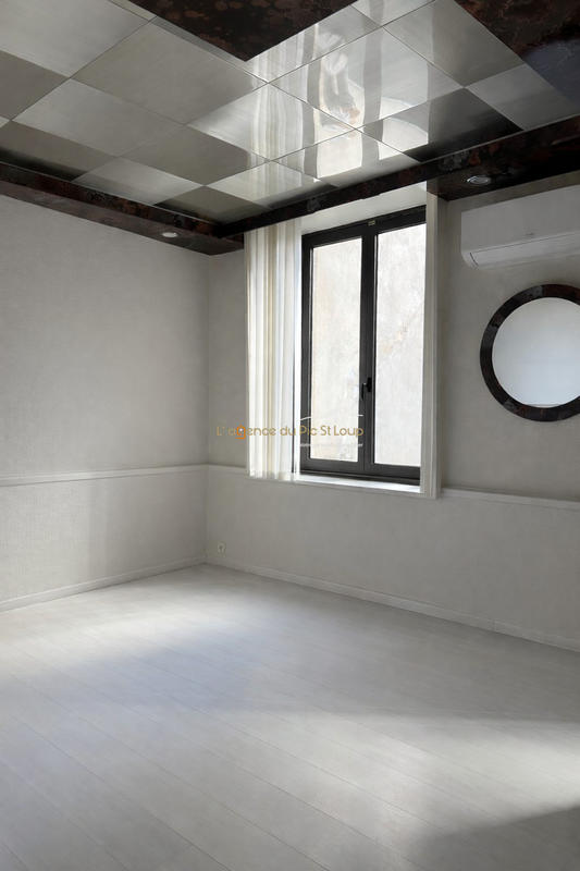 Appartement - 117 m² - 5 pièces