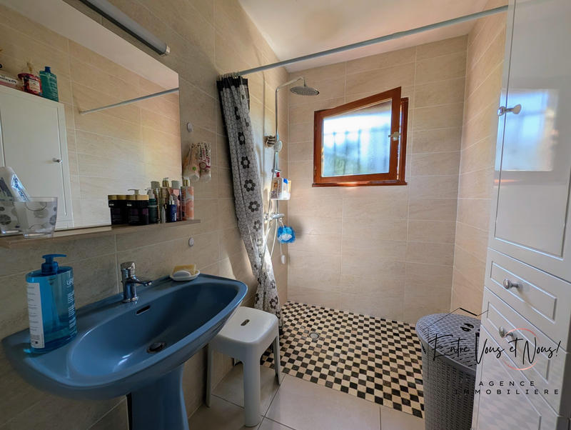 Maison - 92 m² - 4 pièces