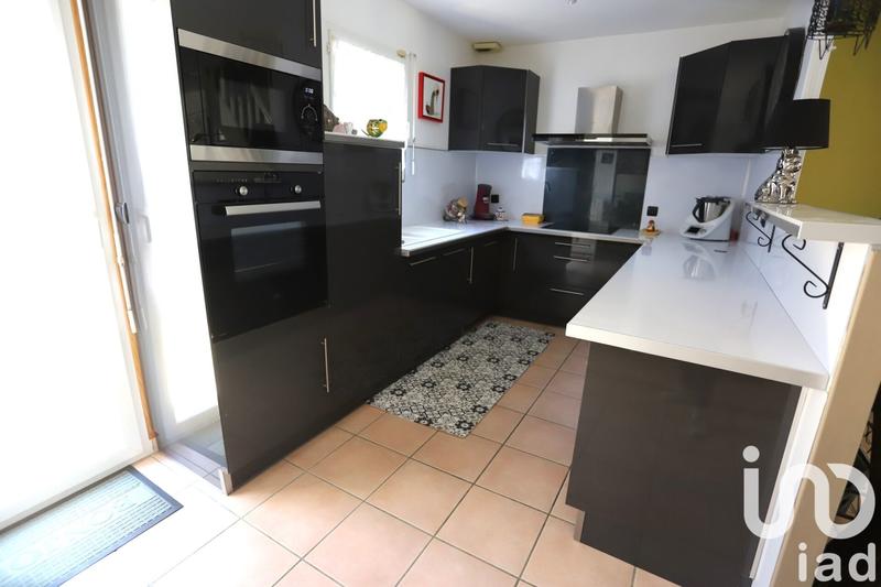 Maison - 102 m² - 4 pièces