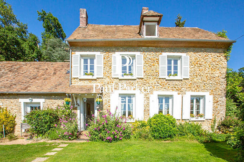 Maison - 232 m² - 10 pièces