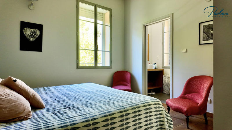 Maison - 181 m² - 6 pièces