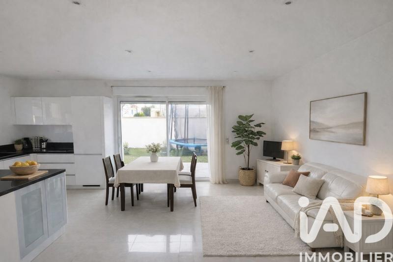 Maison - 120 m² - 4 pièces