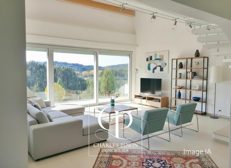 Villa - 258 m² - 8 pièces