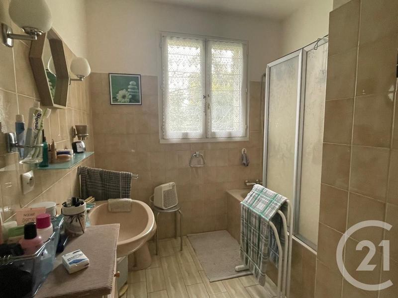 Maison - 89 m² - 5 pièces