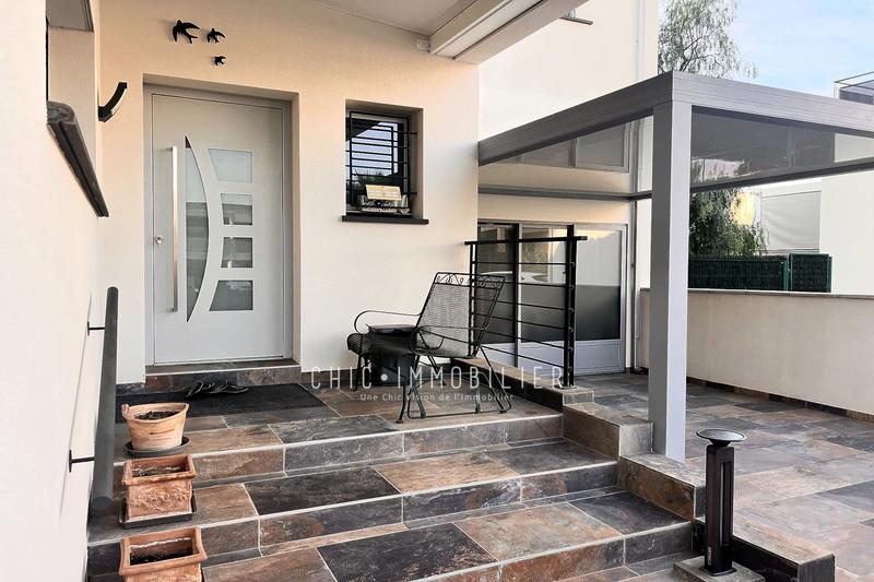 Maison - 120 m² - 5 pièces