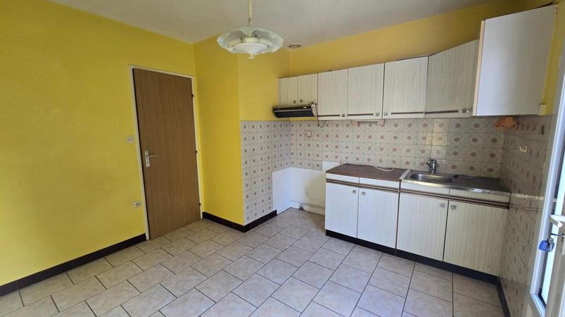 Maison - 95 m² - 5 pièces