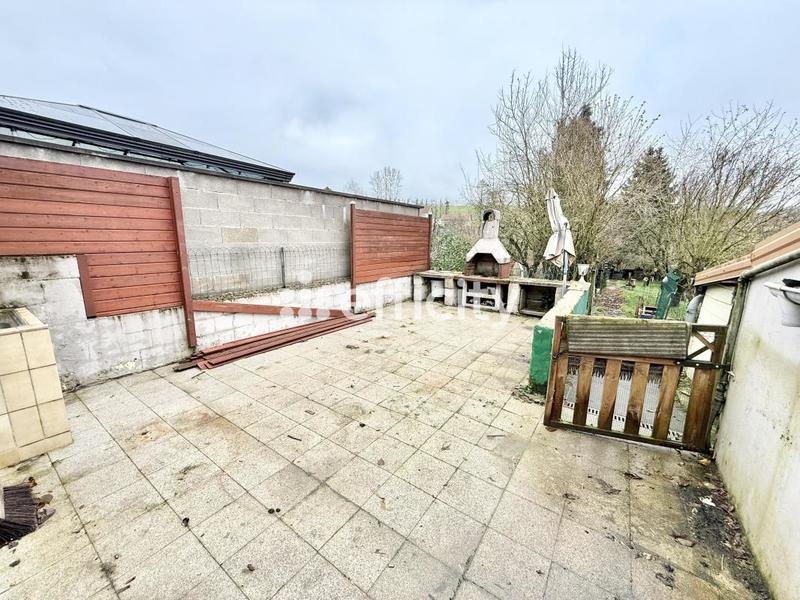 Maison - 90 m² - 4 pièces