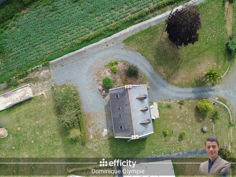 Maison - 120 m² - 8 pièces