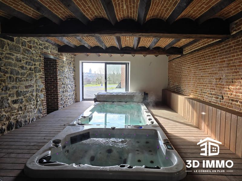 Maison - 305 m² - 7 pièces