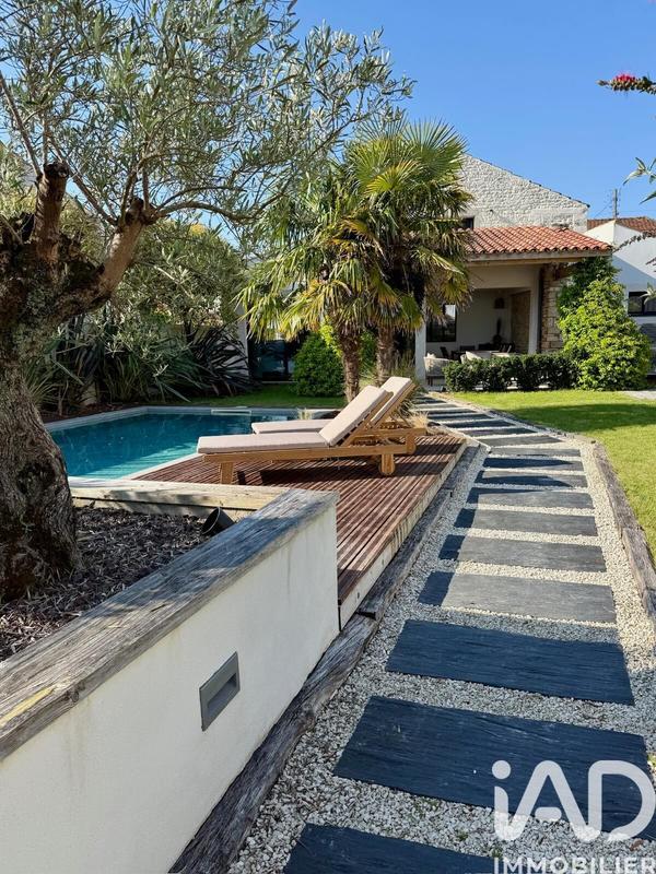 Maison - 170 m² - 7 pièces