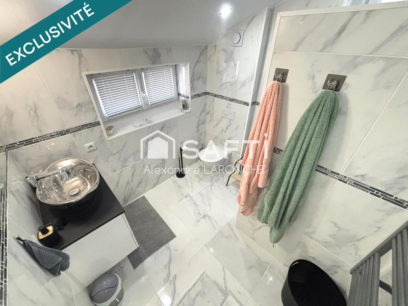 Maison - 115 m² - 6 pièces