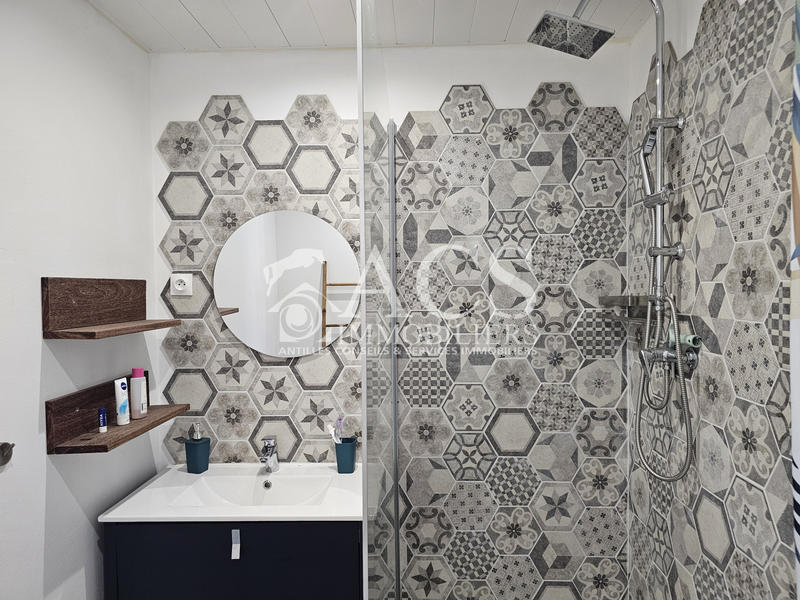 Villa - 204 m² - 7 pièces