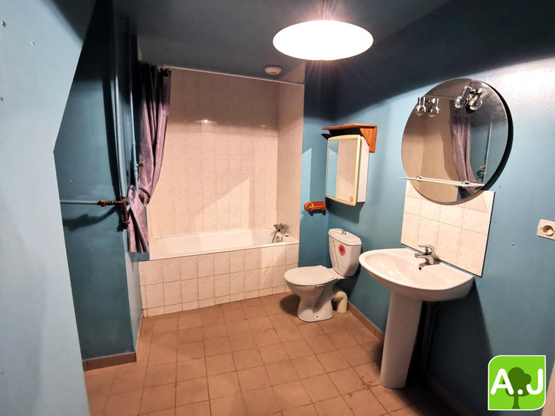 Maison ancienne - 78 m² - 3 pièces