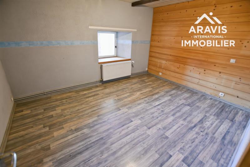 Maison - 180 m² - 7 pièces