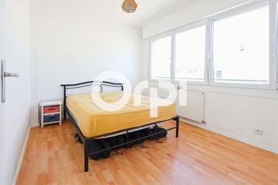 Maison - 82 m² - 5 pièces