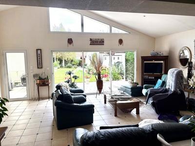 Villa - 142 m² - 5 pièces