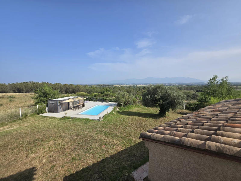 Villa - 240 m² - 6 pièces