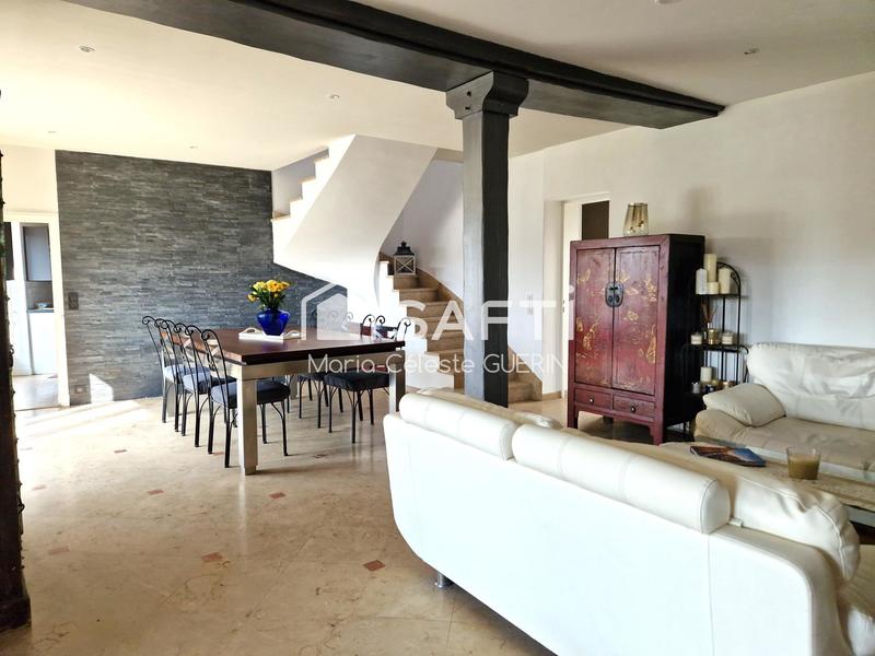 Maison - 125 m² - 5 pièces