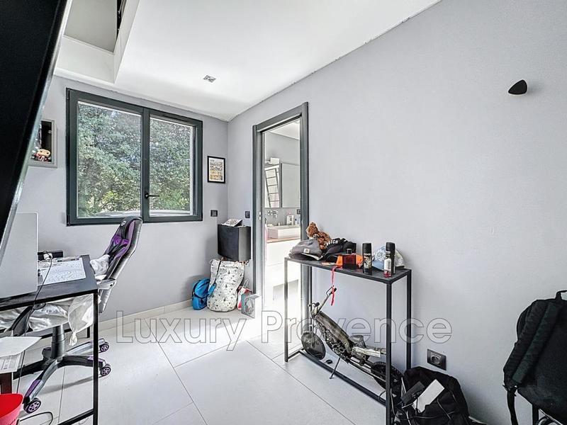 Maison - 174 m² - 5 pièces