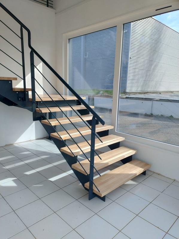 Bureau - 185 m² - 1 pièce