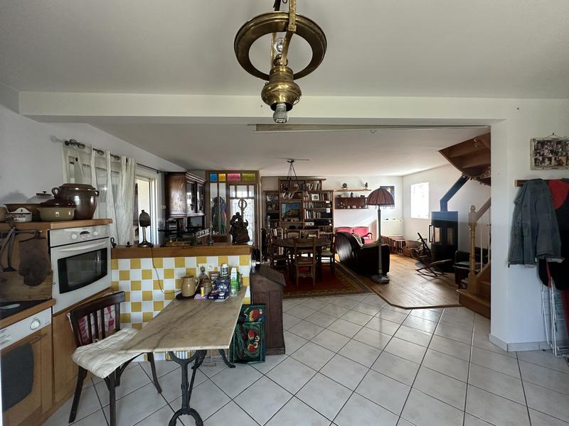 Maison - 136 m² - 6 pièces