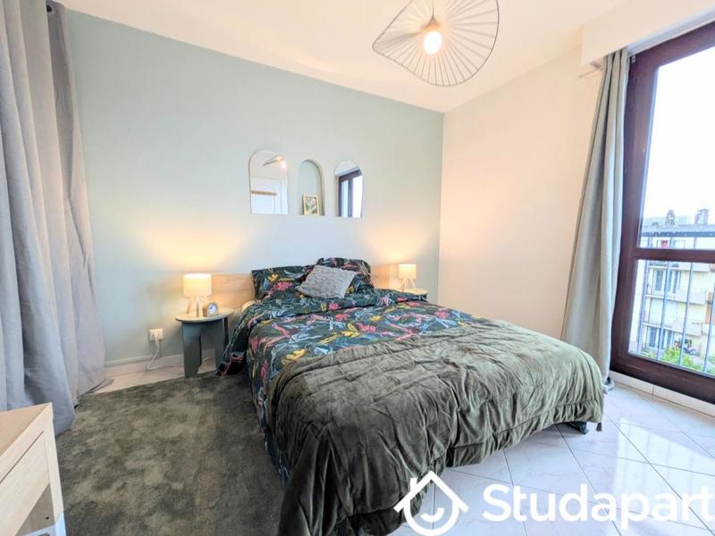 Chambre - 10 m² - 1 pièce