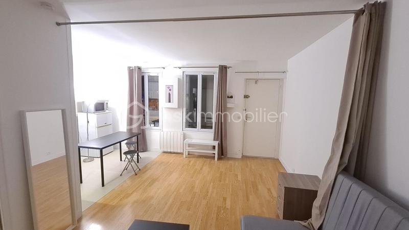 Studio - 27 m² - 1 pièce