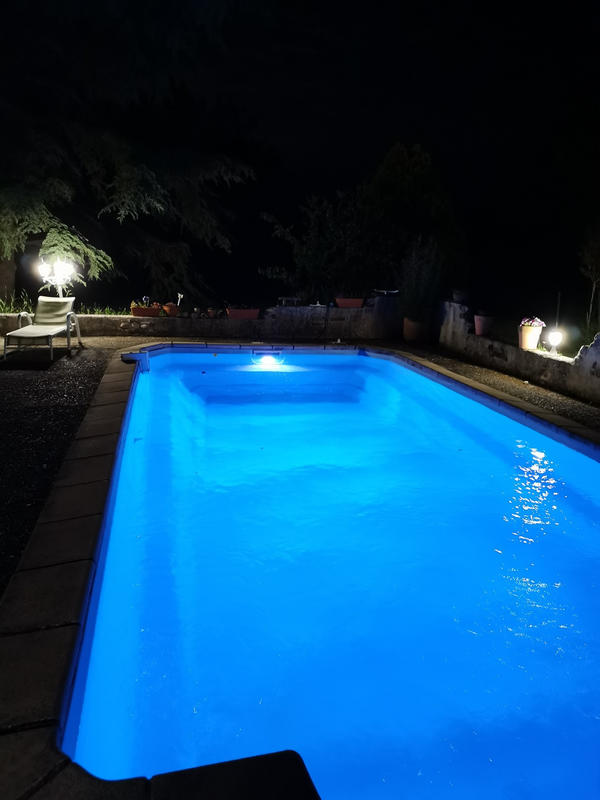 Propriété - 230 m² - 7 pièces