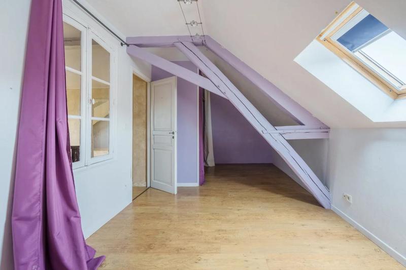 Maison - 210 m² - 7 pièces