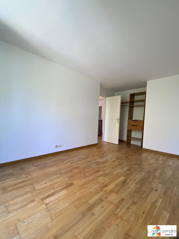 Maison - 133 m² - 7 pièces