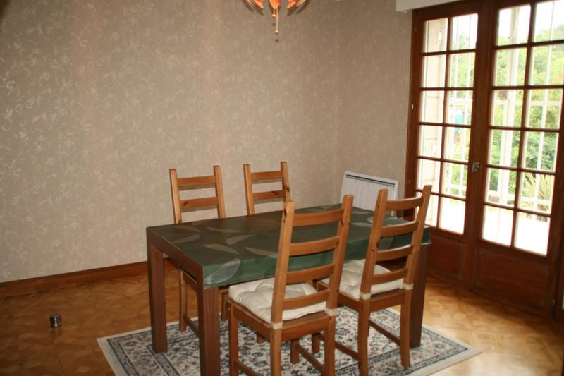 Maison - 166 m² - 8 pièces