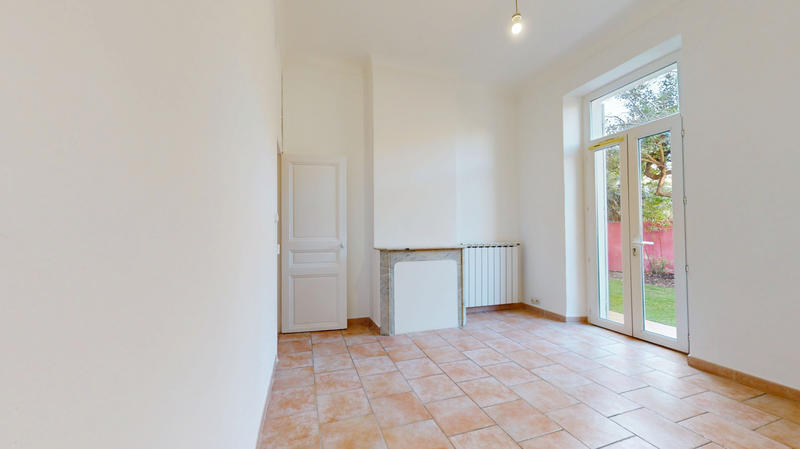 Appartement - 79 m² - 3 pièces