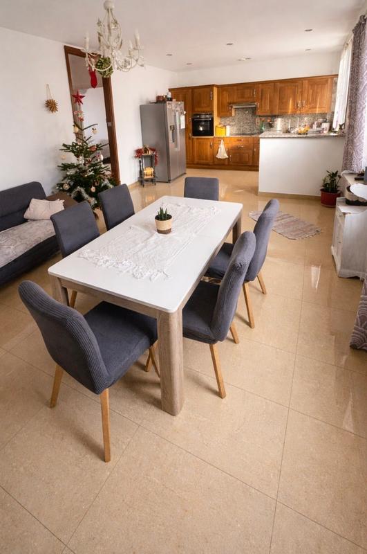 Maison - 100 m² - 6 pièces