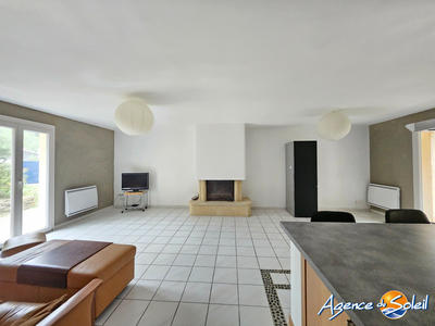 Maison - 98 m² - 4 pièces