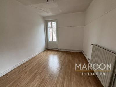 Maison - 154 m² - 3 pièces
