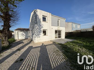 Maison - 91 m² - 4 pièces