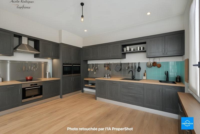 Maison - 190 m² - 7 pièces
