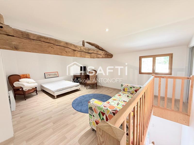 Maison - 148 m² - 5 pièces