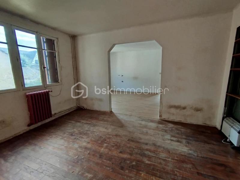 Maison - 142 m² - 7 pièces