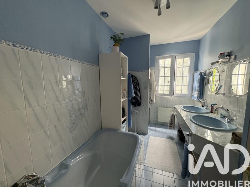 Maison - 115 m² - 5 pièces