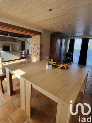 Maison - 186 m² - 7 pièces