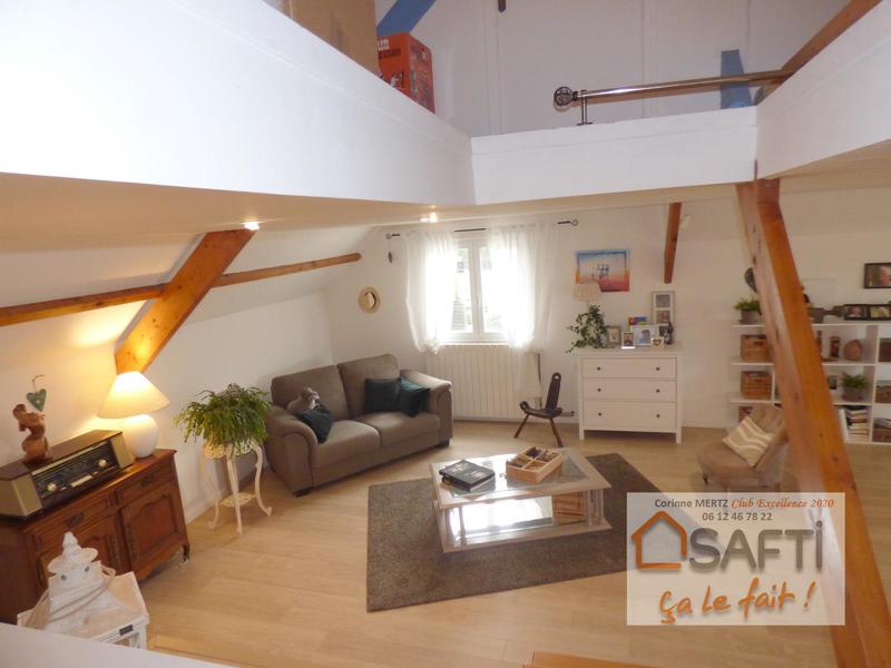 Maison - 246 m² - 7 pièces