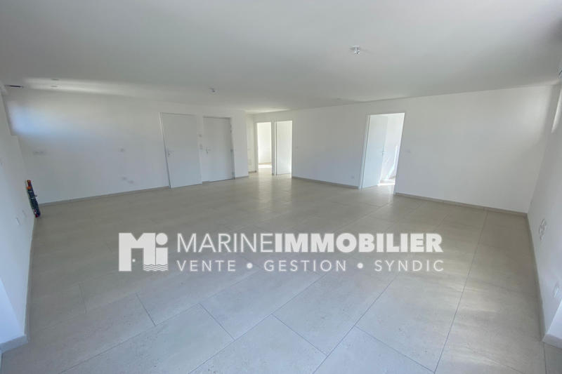 Appartement - 77 m² - 4 pièces