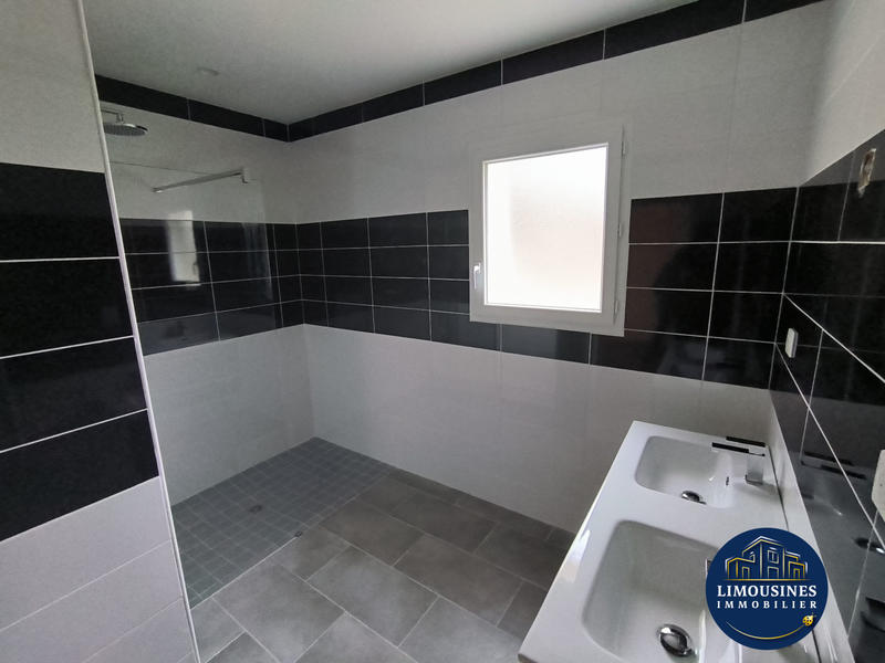 Maison - 88 m² - 5 pièces