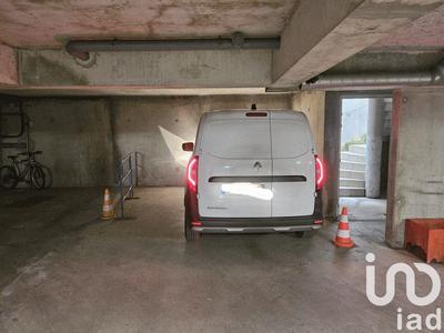 Parking - 10 m²