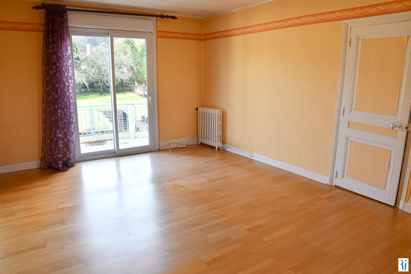Maison - 187 m² - 9 pièces