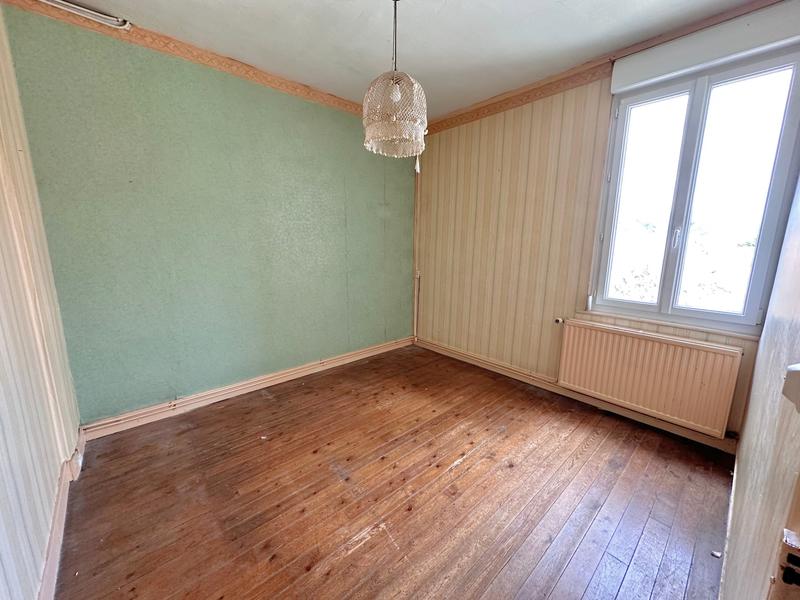 Maison - 86 m² - 8 pièces