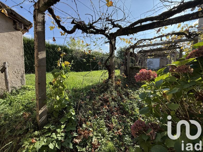 Maison - 202 m² - 9 pièces