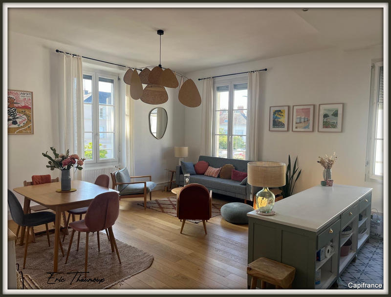 Appartement - 92 m² - 4 pièces