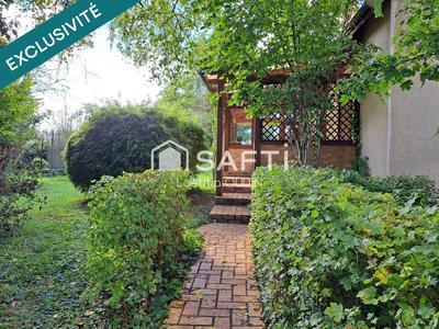 Maison - 165 m² - 7 pièces